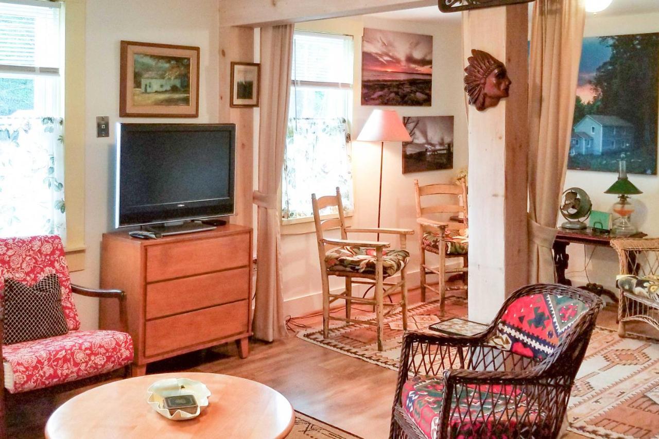 Rustic-Chic Cottage With Yard And Grill - Near Hiking! Northfield Extérieur photo